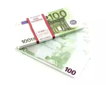Сувенирные купюры (80 шт.) "100 евро" AG0000008
