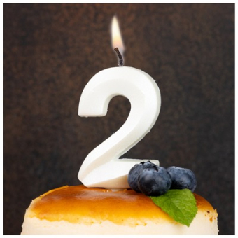 Свеча -цифра "2" Грань белый жемчуг 1502-6587